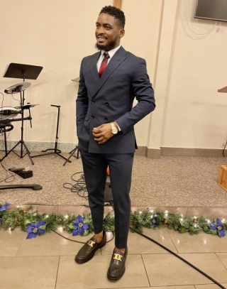 Enoma Divine zdjęcie 3