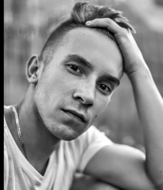 Eryk B