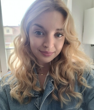 Inez K