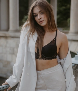 Kornelia M