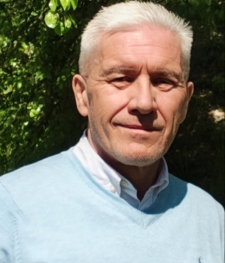 Maciej S