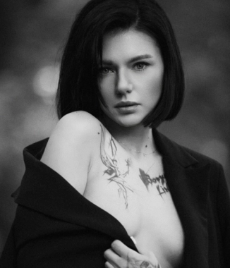 Paula W